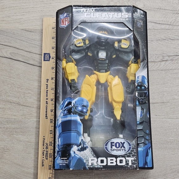 Green Bay Packers NFL Team Cleatus V2.0 Fox Sports Robot! - Picture 2 of 4